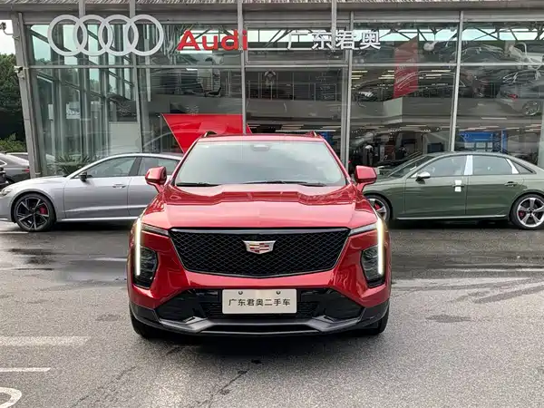 Cadillac XT4 2023