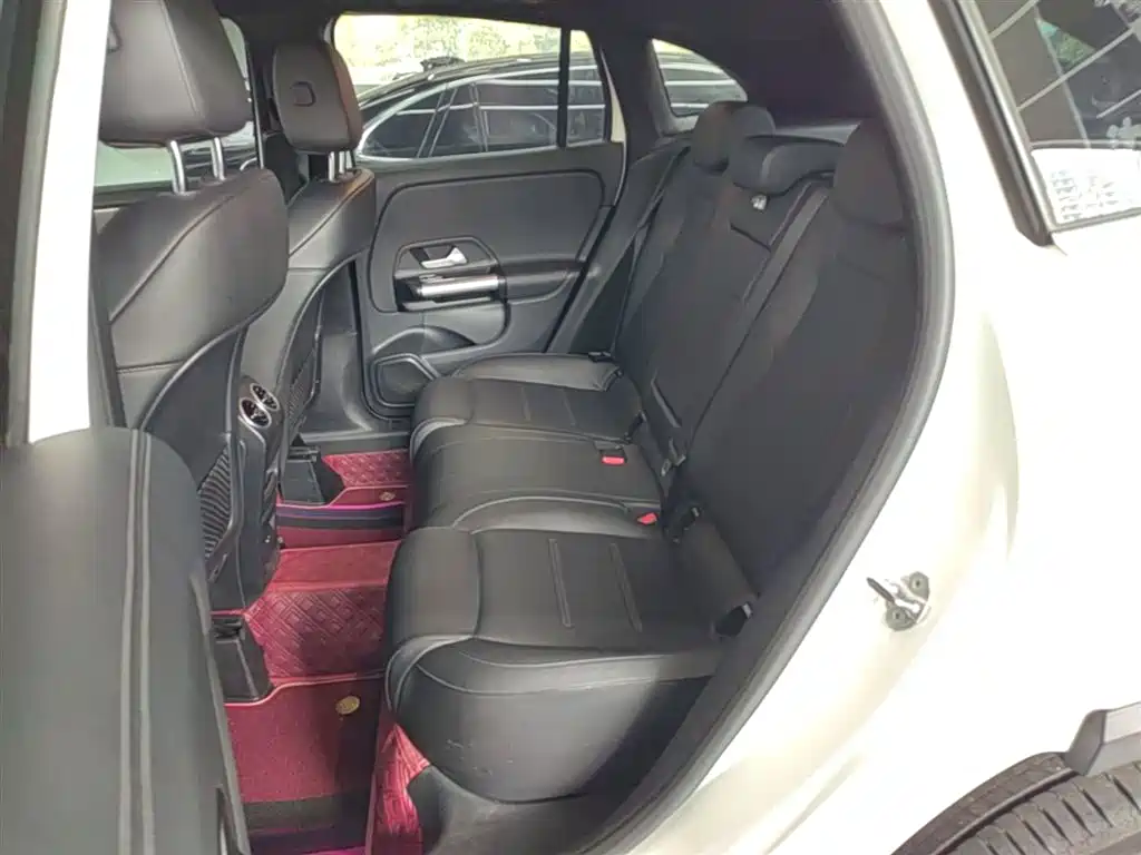 Mercedes-Benz GLA 2021 — фото 17