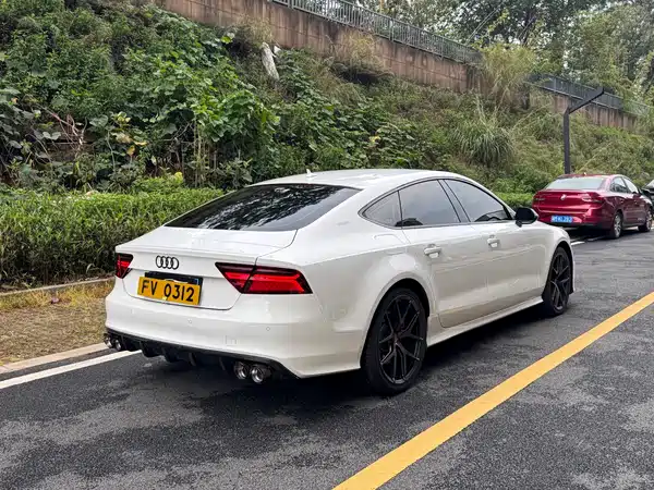 Audi A7 2012