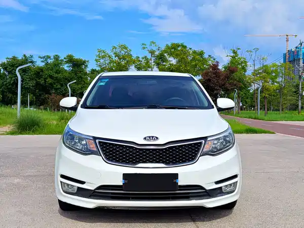 Kia K2 2015