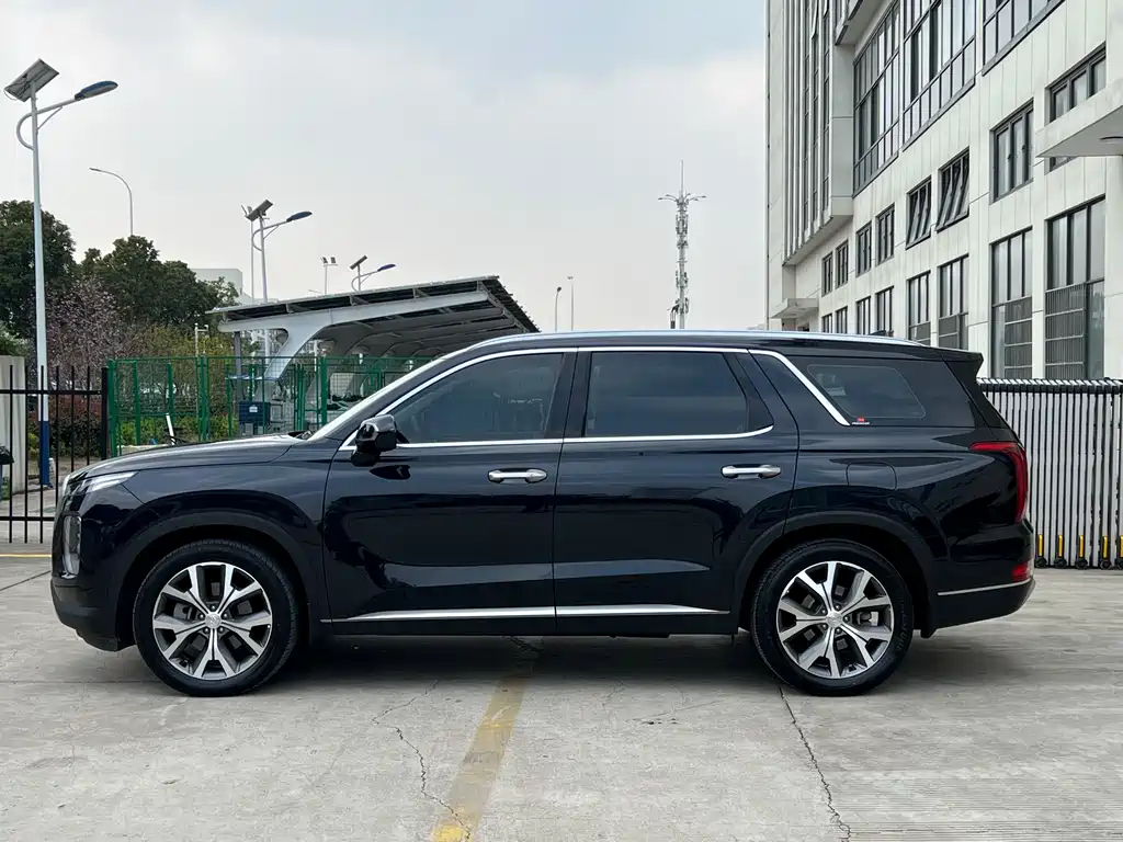 Hyundai Palisade 2023 — фото 4