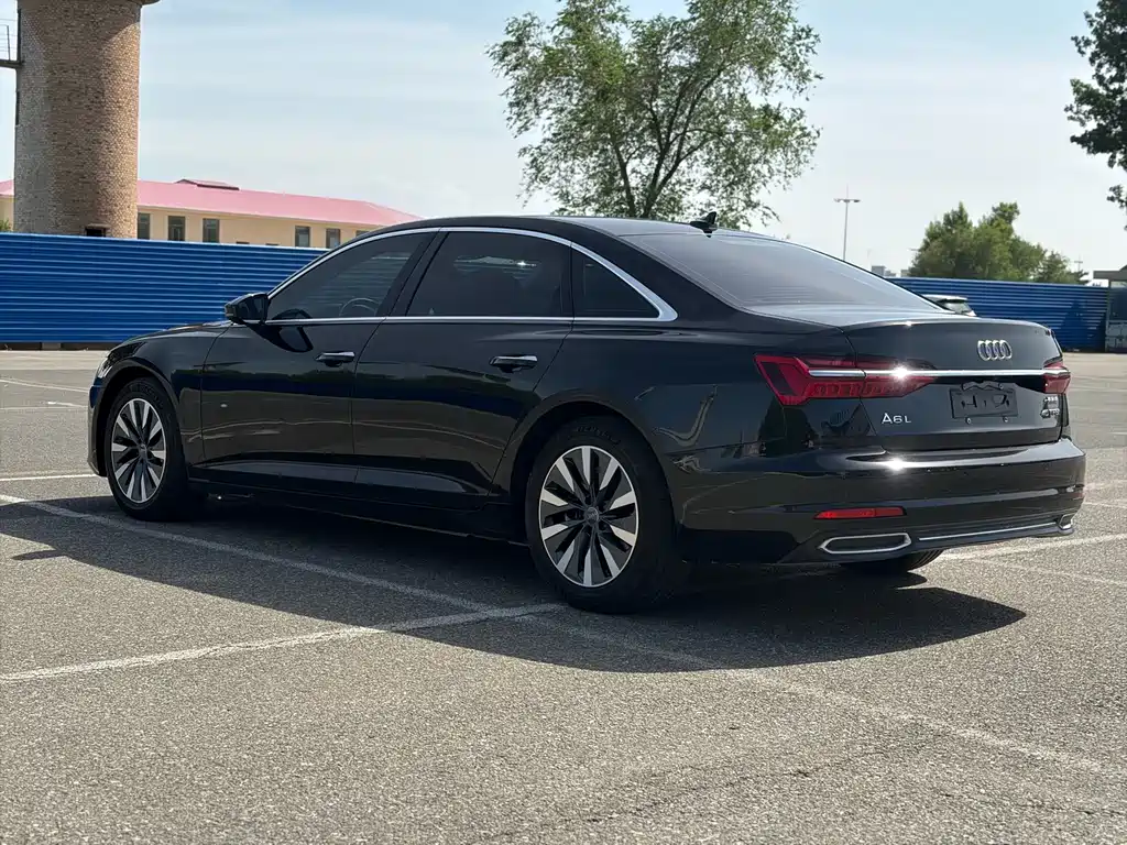 Audi A6L 2019 — фото 4