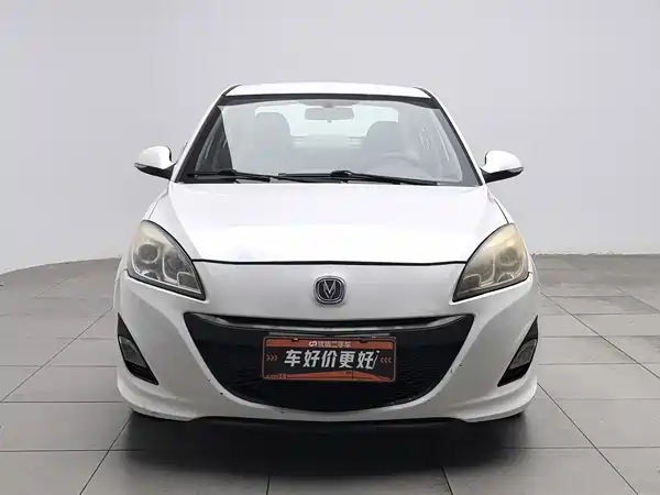 Changan Yuexiang V5 2014