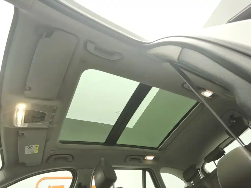 BMW X1 2016 — фото 14