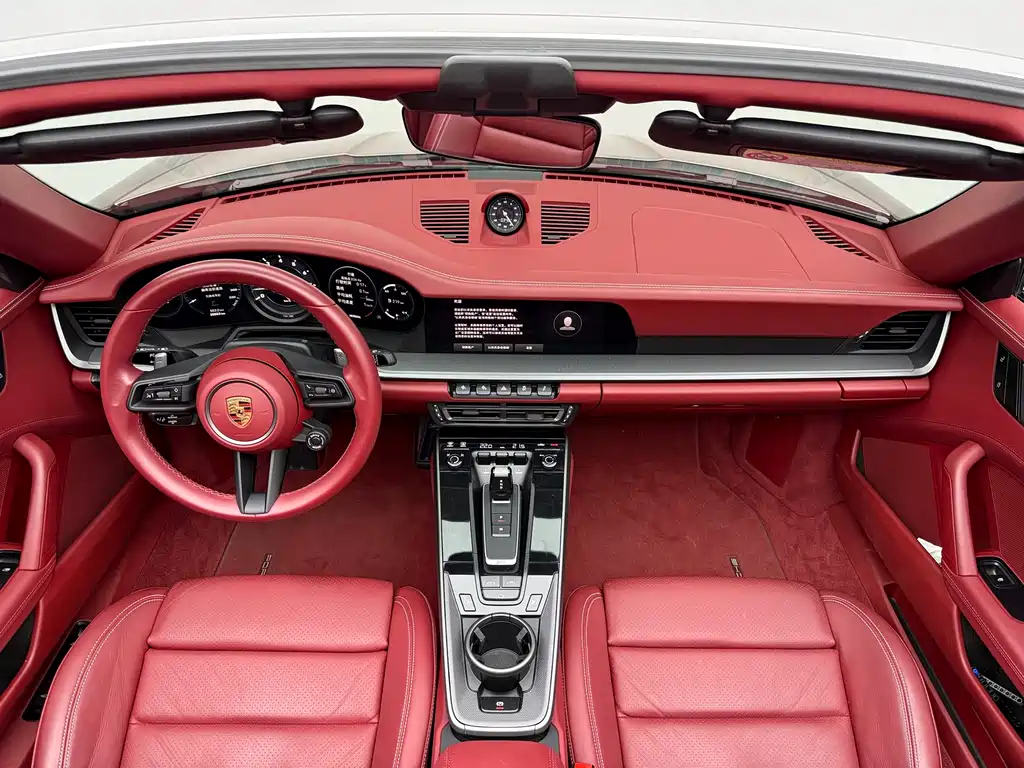 Porsche 911 2023 — фото 13