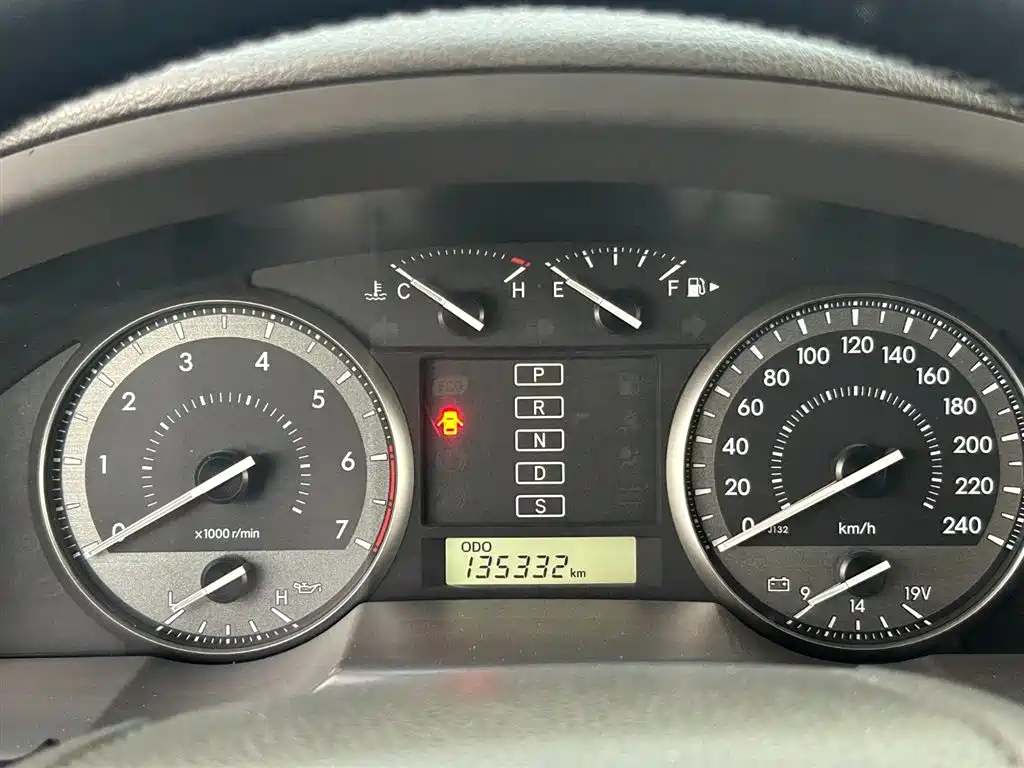 Toyota Land Cruiser 2020 — фото 21