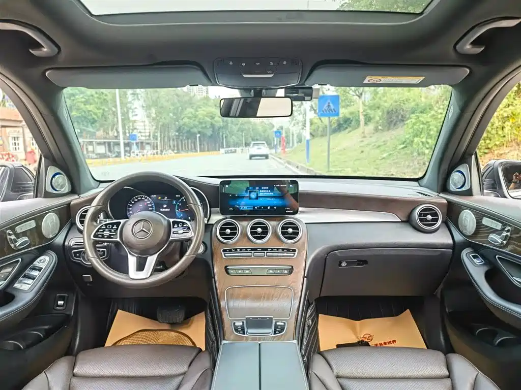 Mercedes-Benz GLC 2020 — фото 8