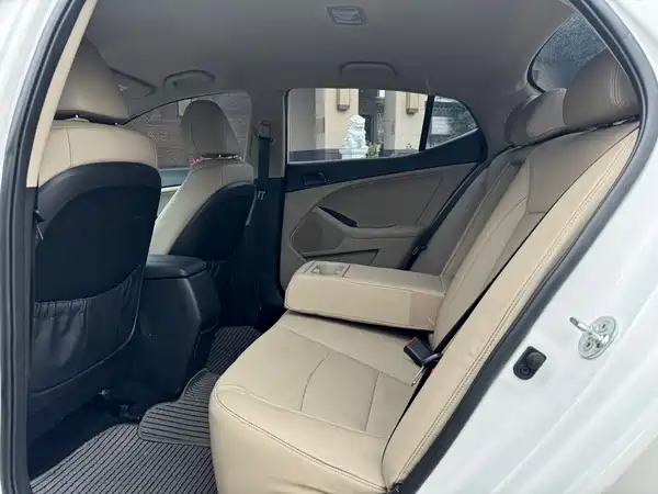 Kia K5 2015