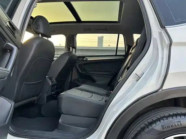 Volkswagen Tiguan L 2021