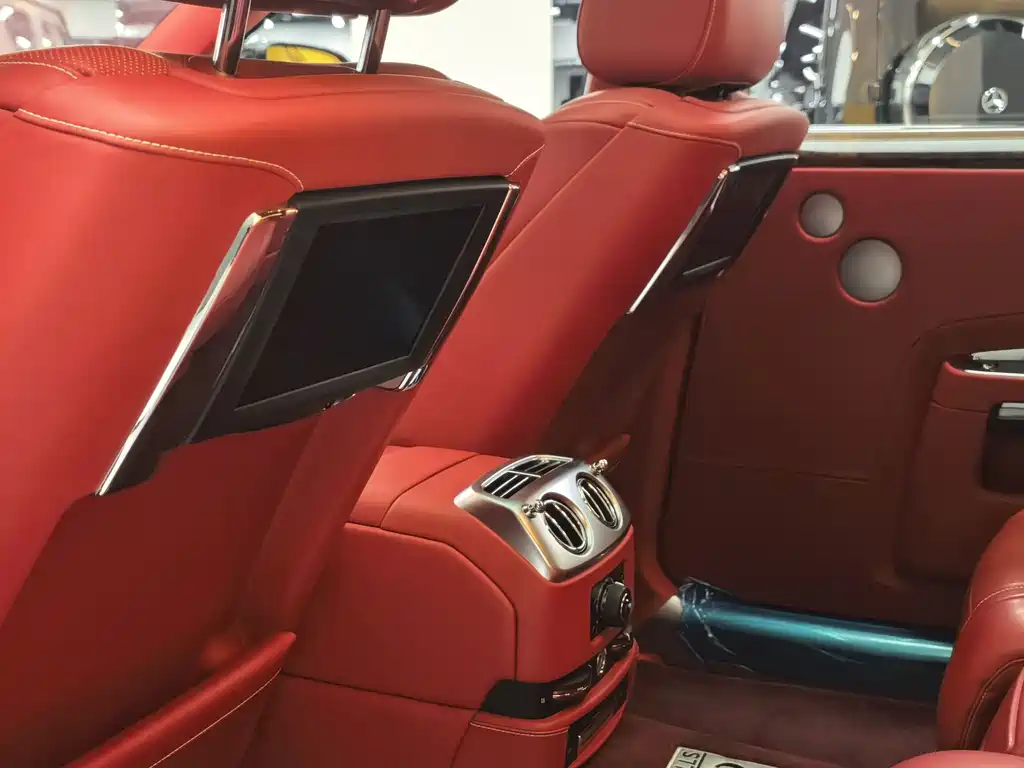 Rolls-Royce Ghost 2014 — фото 13