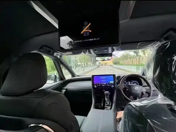 Toyota Alphard 2025