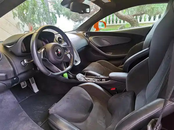 McLaren 570 2017
