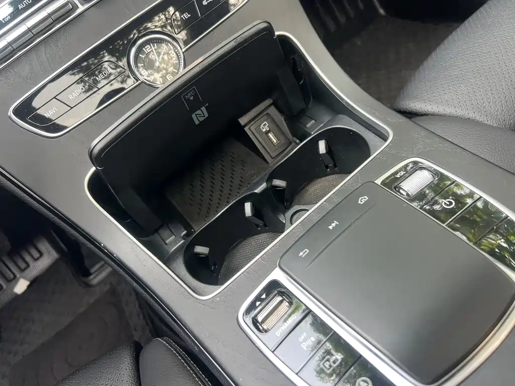 Mercedes-Benz C-Class 2020 — фото 17