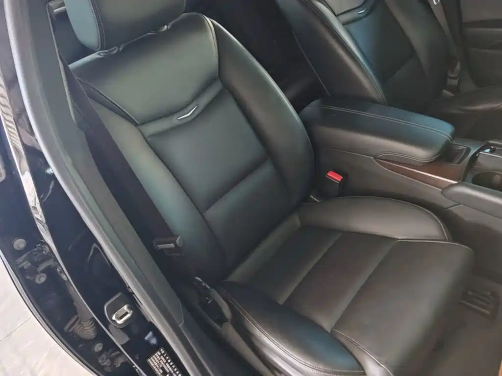 Cadillac XTS 2018 — фото 25