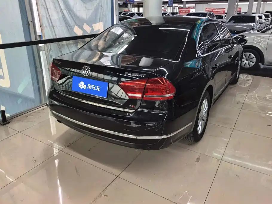 Volkswagen Passat 2012