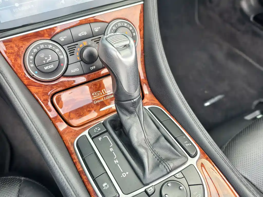 Mercedes-Benz SL-Class 2012 — фото 11