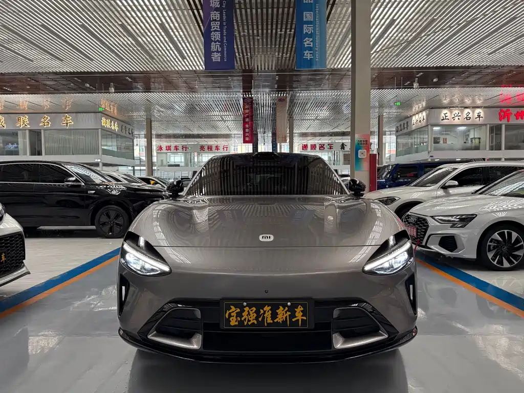 Xiaomi YU7 2025 — фото 1
