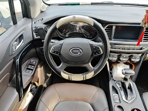 GAC Trumpchi GS4 2017