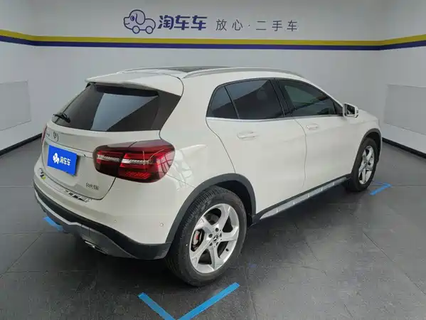 Mercedes-Benz GLA 2019