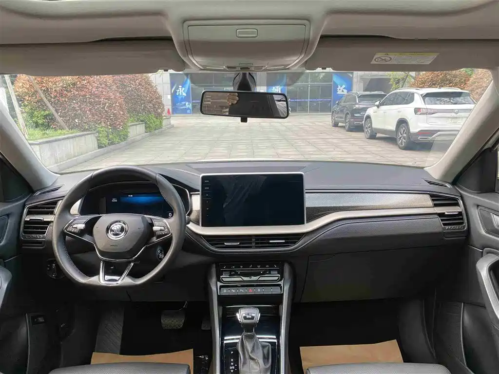 Skoda Kodiaq 2022 — фото 8