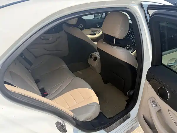 Mercedes-Benz C-Class 2017
