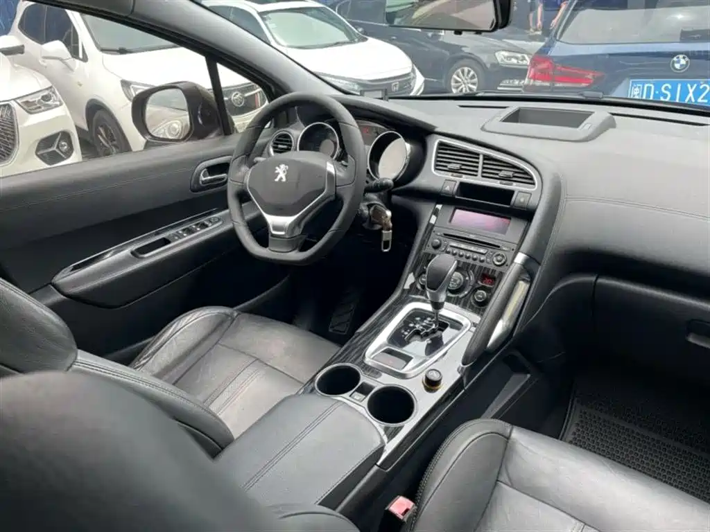 Peugeot 3008 2014 — фото 7