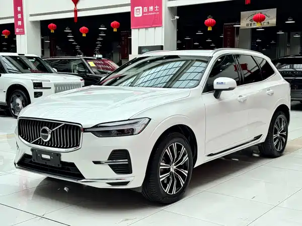Volvo XC60 2022