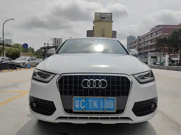 Audi Q3 2016