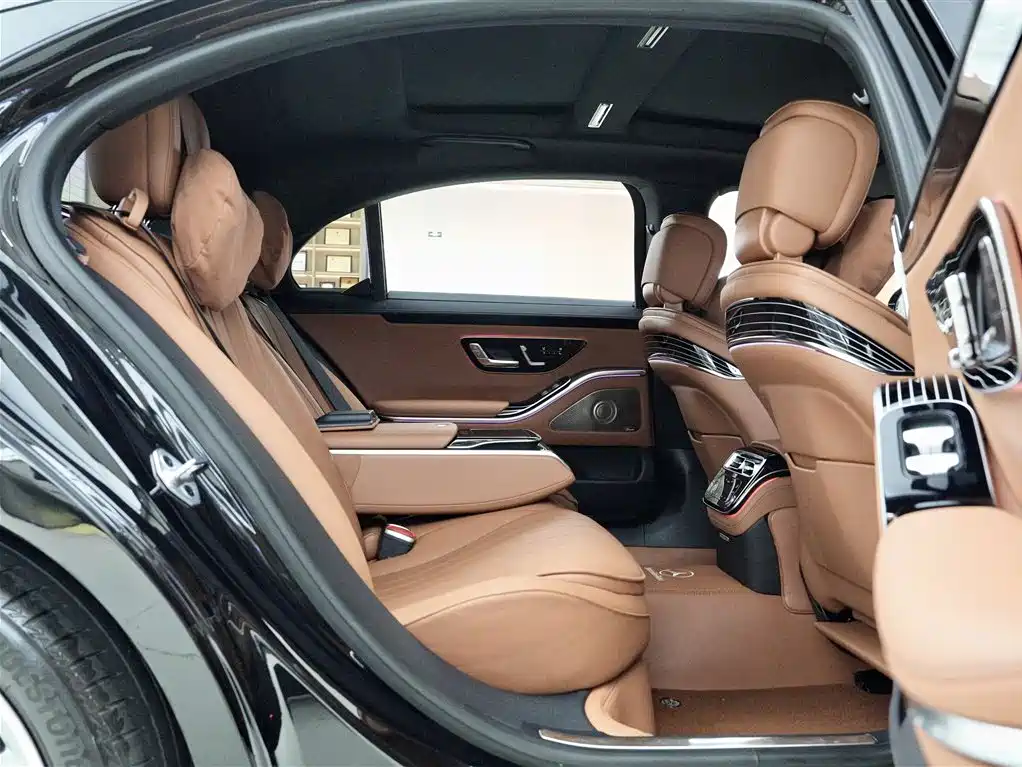 Mercedes-Benz S-Class 2023 — фото 13