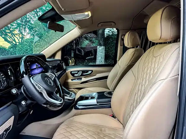 Mercedes-Benz Vito 2023