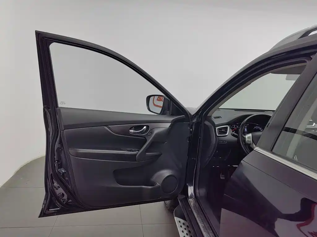 Nissan X-Trail 2015 — фото 8