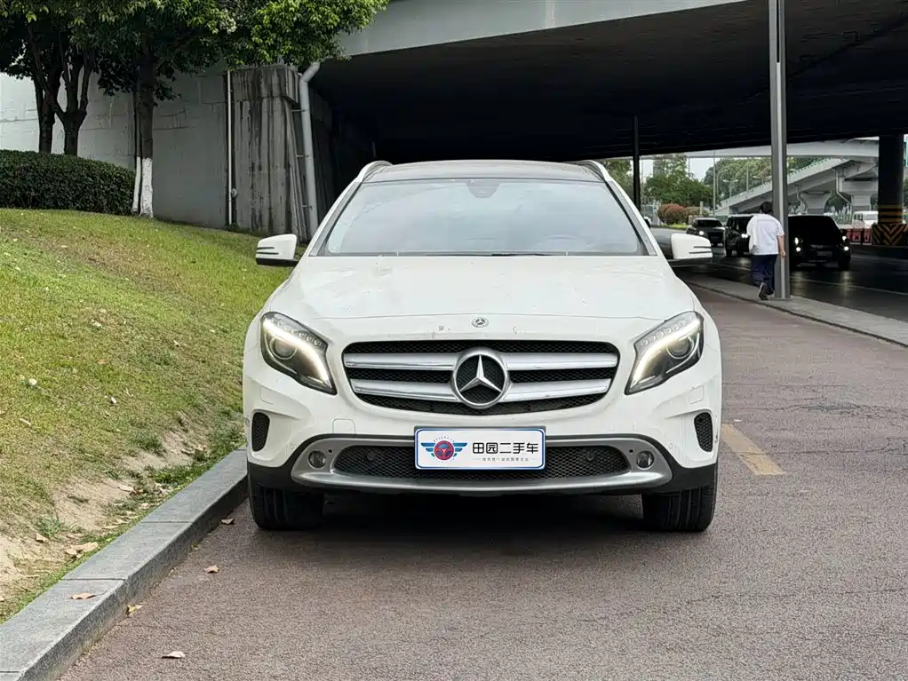 Mercedes-Benz GLA 2017 — фото 2