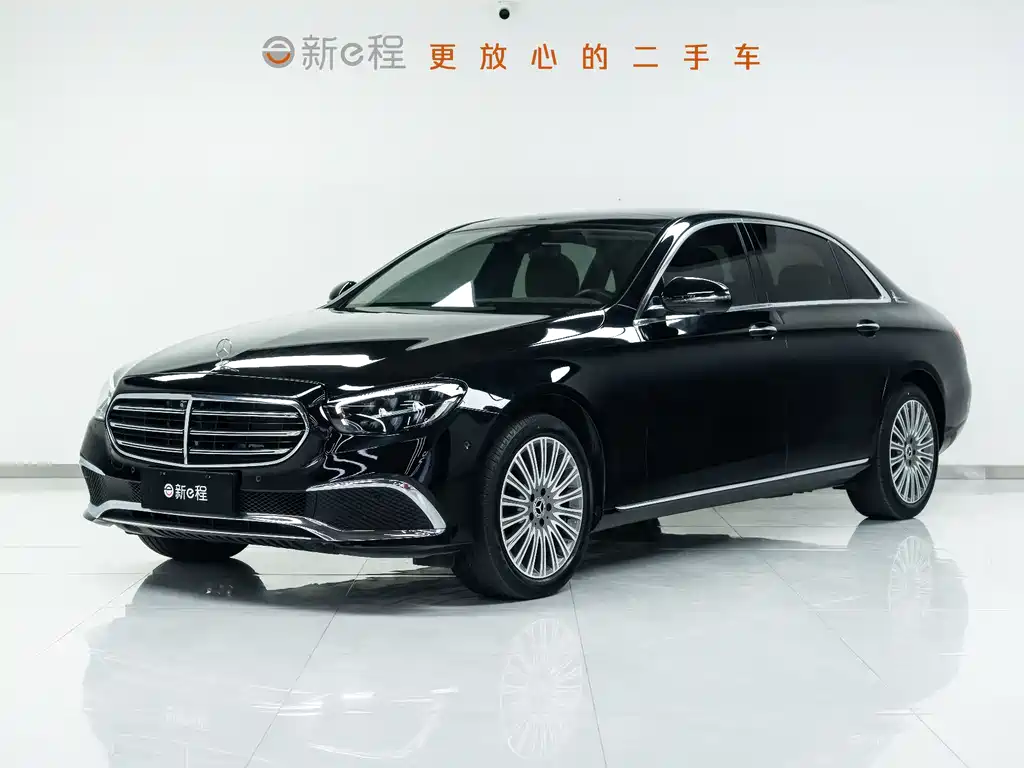 Mercedes-Benz E-Class 2022 — фото 1