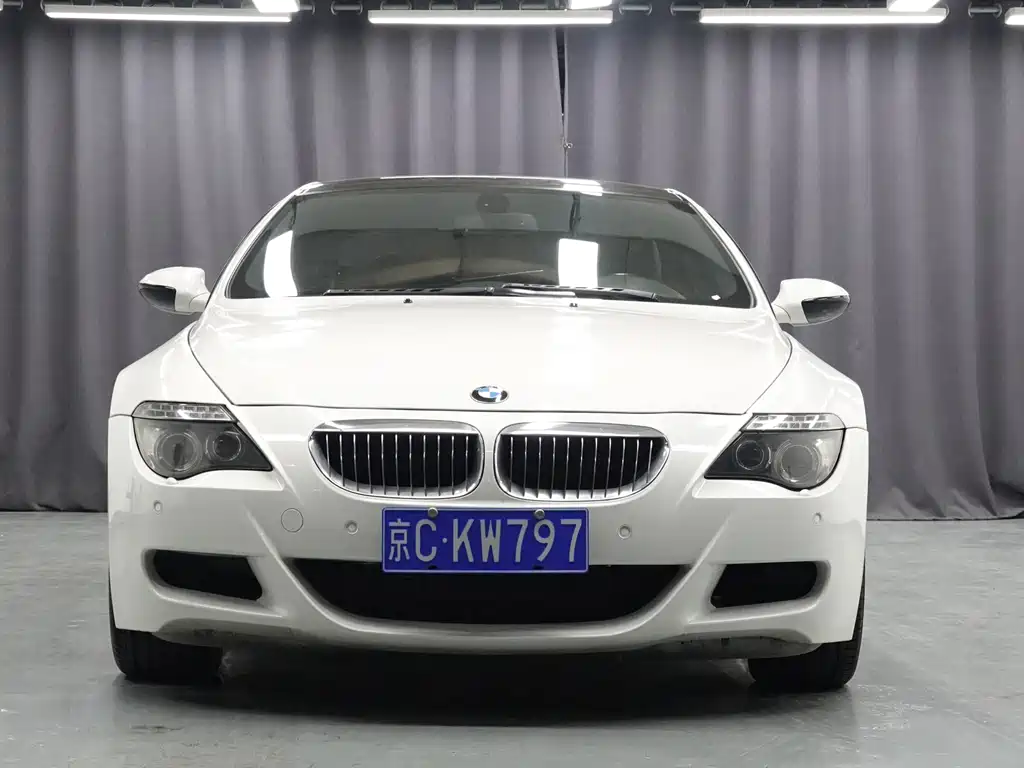 BMW M6 2008 — фото 2