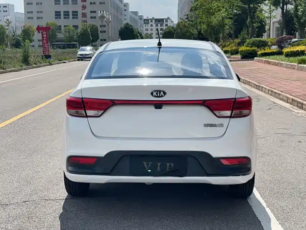Kia K2 2017