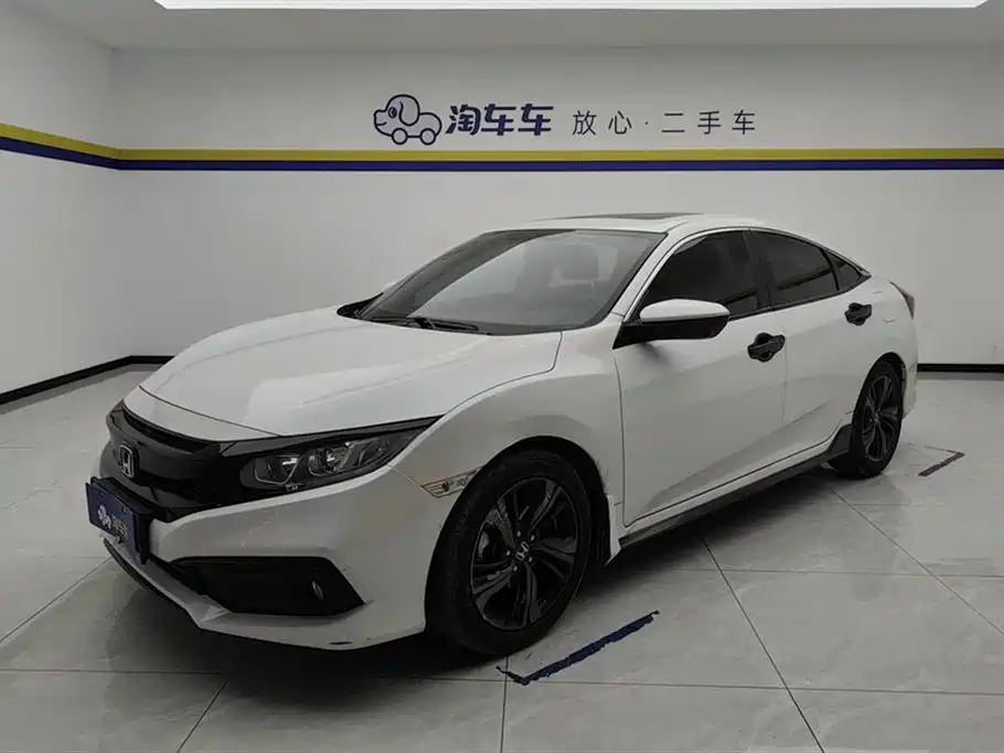 Honda Civic 2019 — фото 1