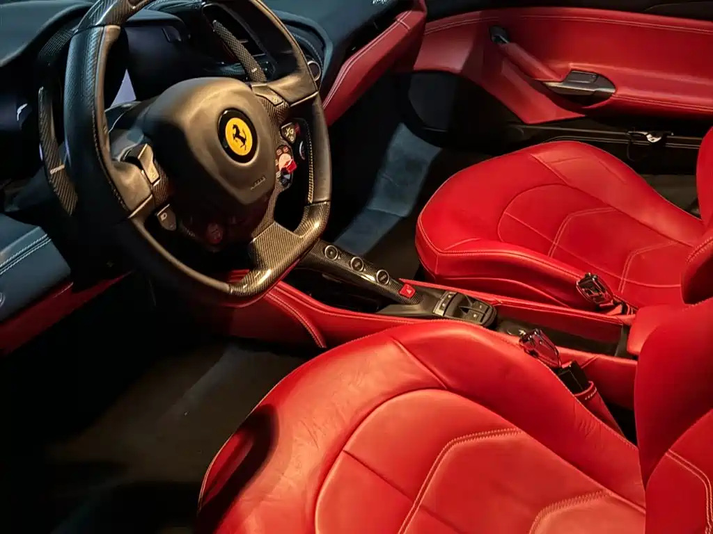 Ferrari 488 2017 — фото 4