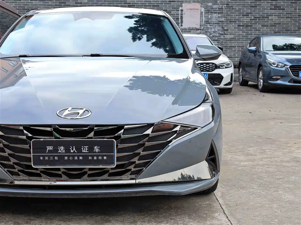 Hyundai Elantra 2021 — фото 22