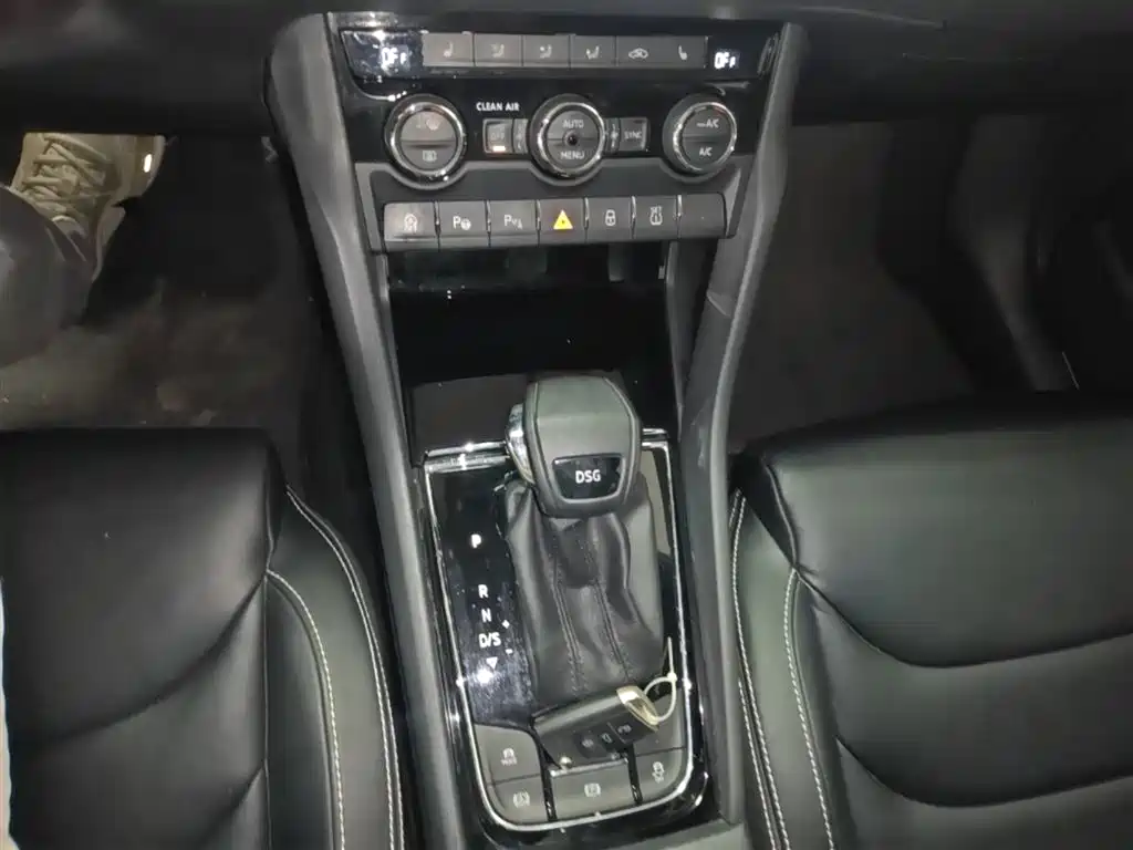 Skoda Kodiaq 2017 — фото 14