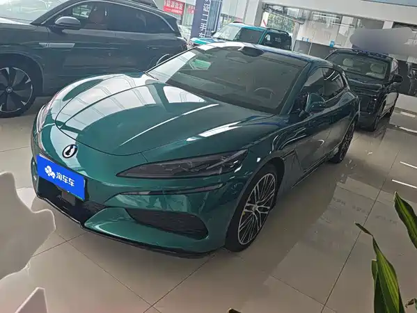 Denza Z9GT 2026