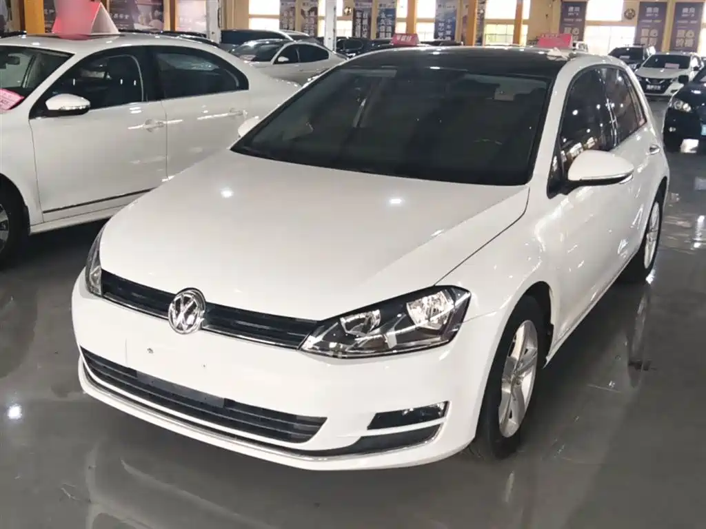 Volkswagen Golf 2015 — фото 1