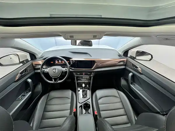 Volkswagen Tharu 2022