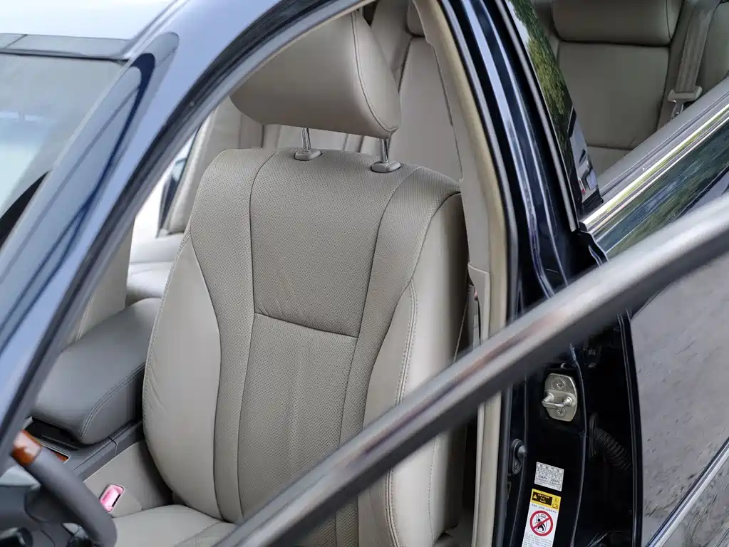 Toyota Camry 2008 — фото 21