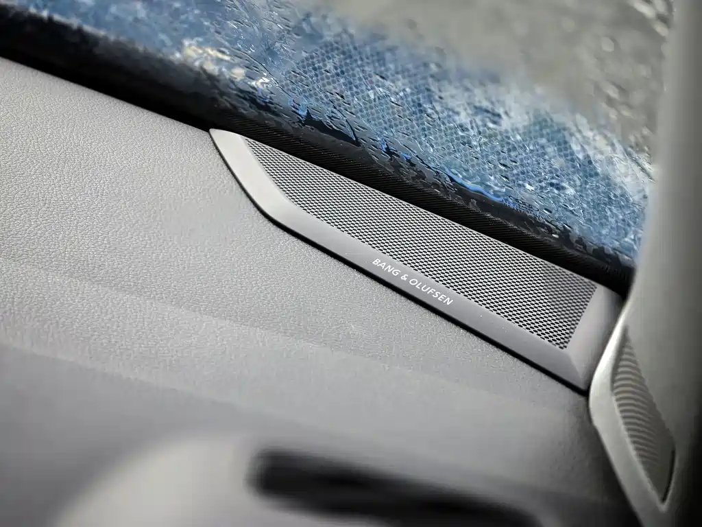 Audi Q3 Sportback 2020 — фото 16