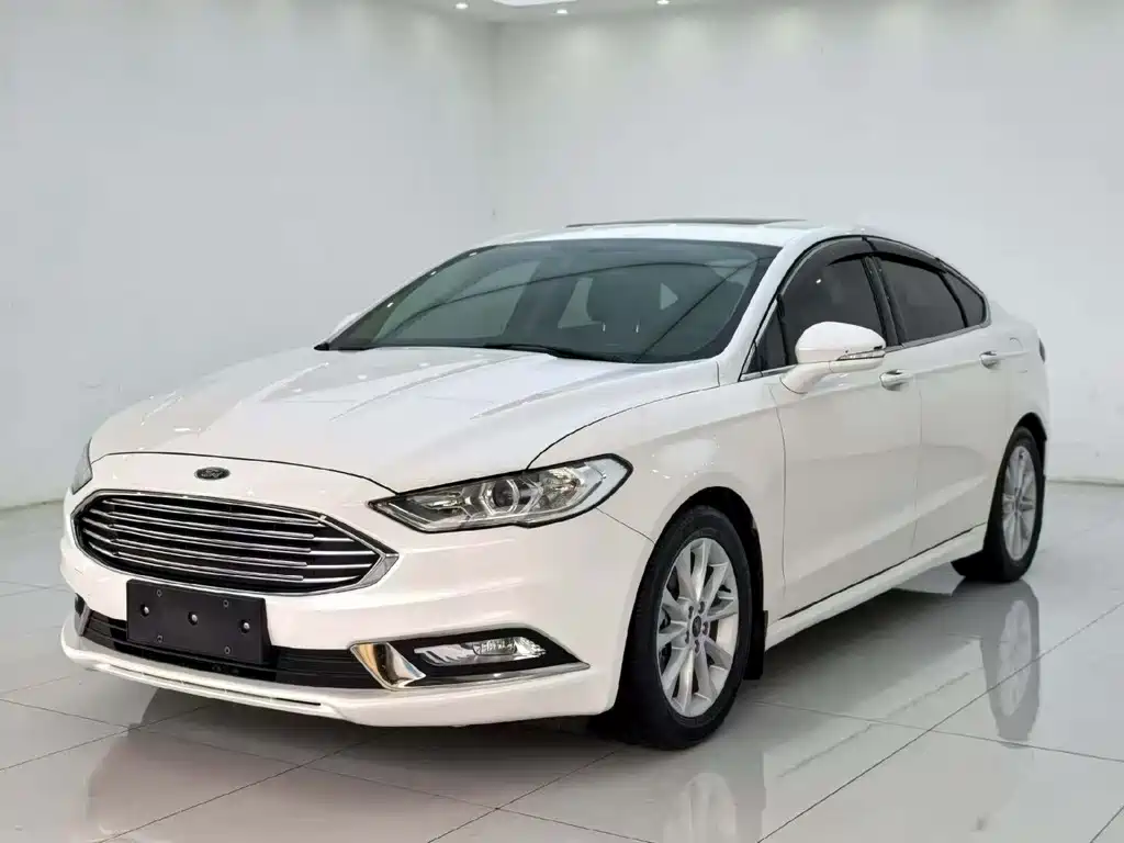 Ford Mondeo 2018 — фото 1