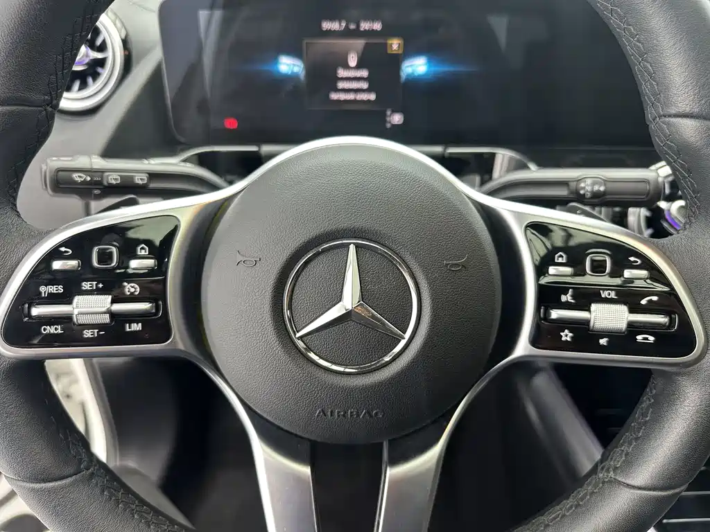 Mercedes-Benz GLA 2022 — фото 13