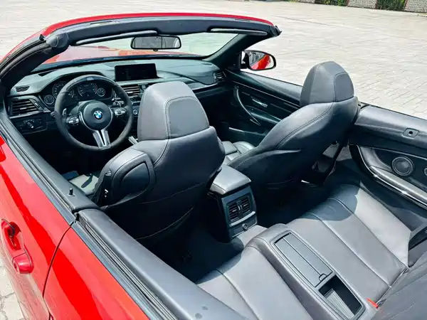 BMW M4 2014