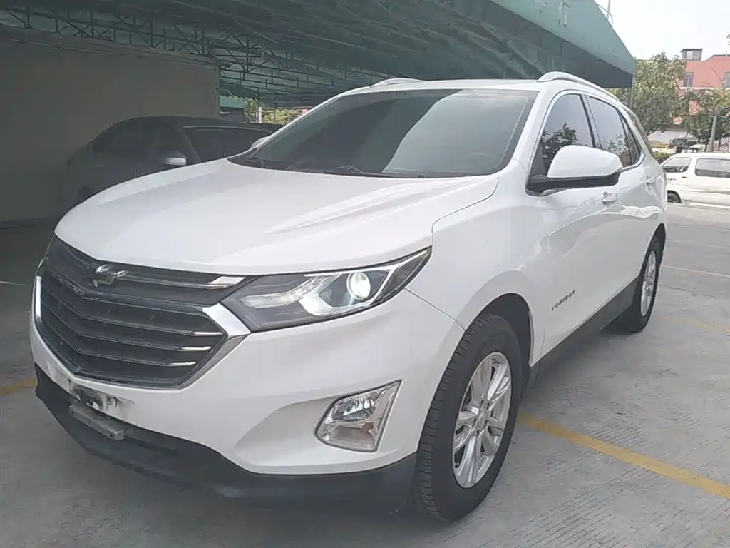 Chevrolet Equinox 2017 — фото 1