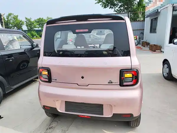 Geely Galaxy Panda 2025