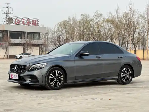 Mercedes-Benz C-Class 2019